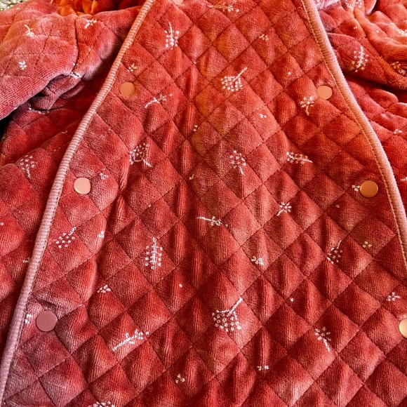 Nordstrom Bunting - Picture 2 of 2